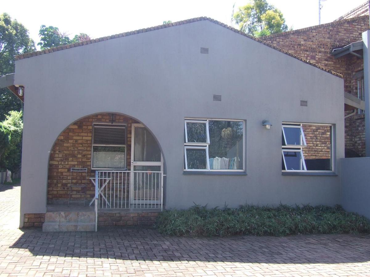 Kruger'S Guest House Уайт Ривър Екстериор снимка